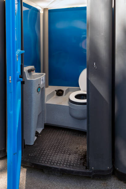 Best Affordable portable toilet rental  in Edgar, WI